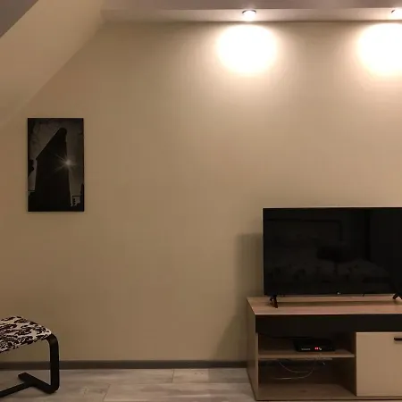 Victoria Apartment *